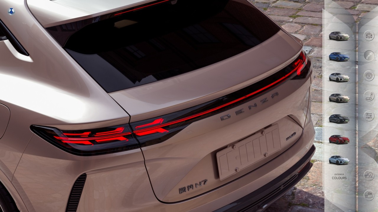 Experience a physically accurate, advanced 3D configurator